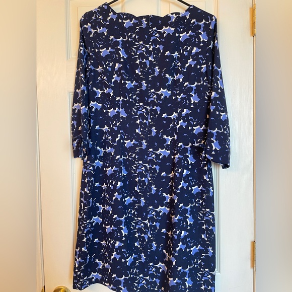 Talbots Petite 6P Navy Blue Floral Sheath Dress NWT Scalloped Neck - Picture 5 of 15